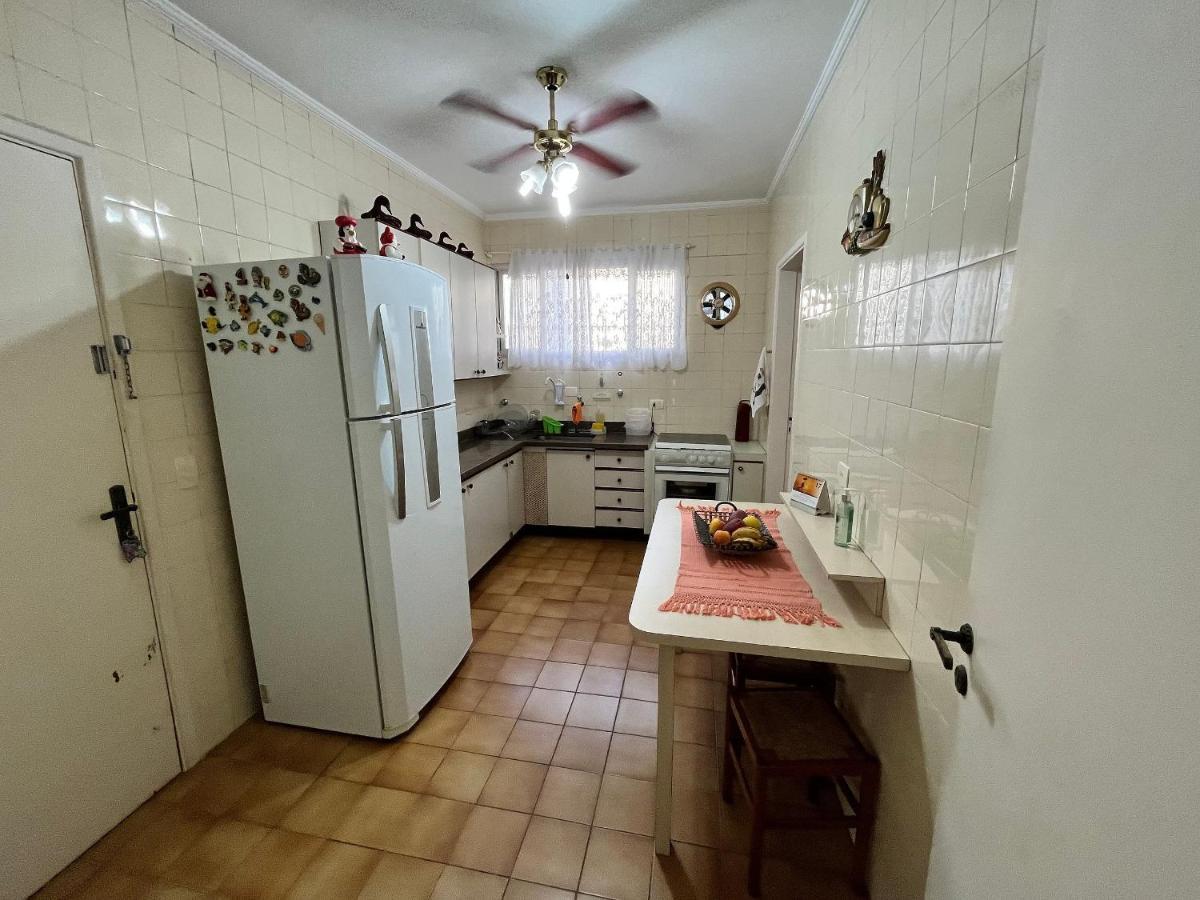 Super Aconchegante E Espacoso - Sacada Ampla E Perto Da Praia - Super Confortavel - Ap. 13 - Ed. Maison Du Parc Guarujá Eksteriør billede