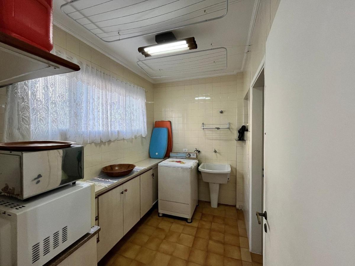 Super Aconchegante E Espacoso - Sacada Ampla E Perto Da Praia - Super Confortavel - Ap. 13 - Ed. Maison Du Parc Guarujá Eksteriør billede